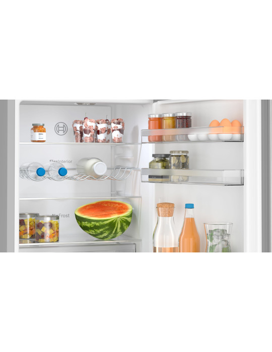Bosch Serie 4 KGN367LDF réfrigérateur-congélateur Pose libre 321 L Acier inoxydable